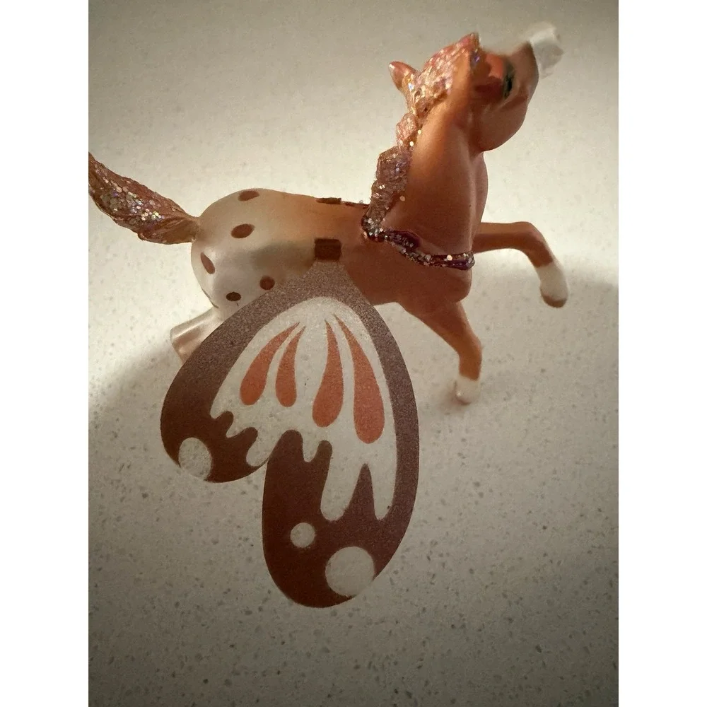 Breyer 100122 Wind Dancer Glow In The Dark  Appaloosa
